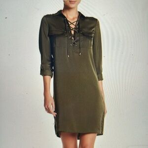 NWT Laundry by Shelli Segal front Lace Up Cargo Pocket long sleeve Dress Size 8